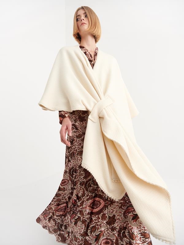 ASYMMETRICAL CAPE | MOD. CLARA